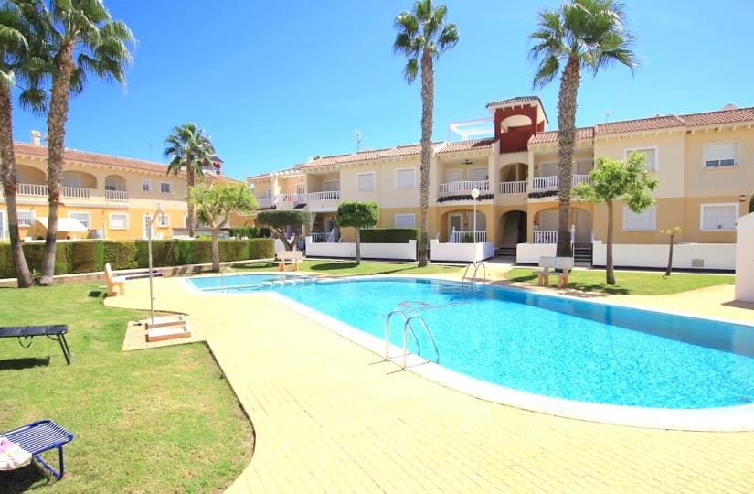 2 slaapkamer Huis te koop in Ciudad Quesada - € 225.000 (Ref: 9420353)