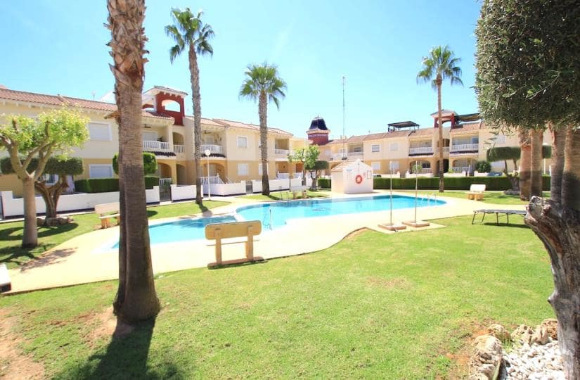 2 slaapkamer Huis te koop in Ciudad Quesada - € 225.000 (Ref: 9420353)