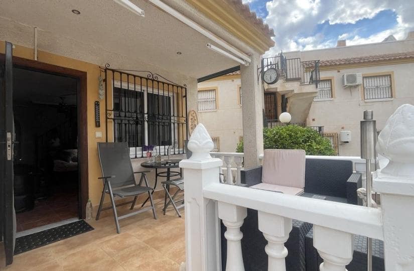 2 Zimmer Haus zu verkaufen in Algorfa mit Pool Garage - 159.995 € (Ref: 9420355)