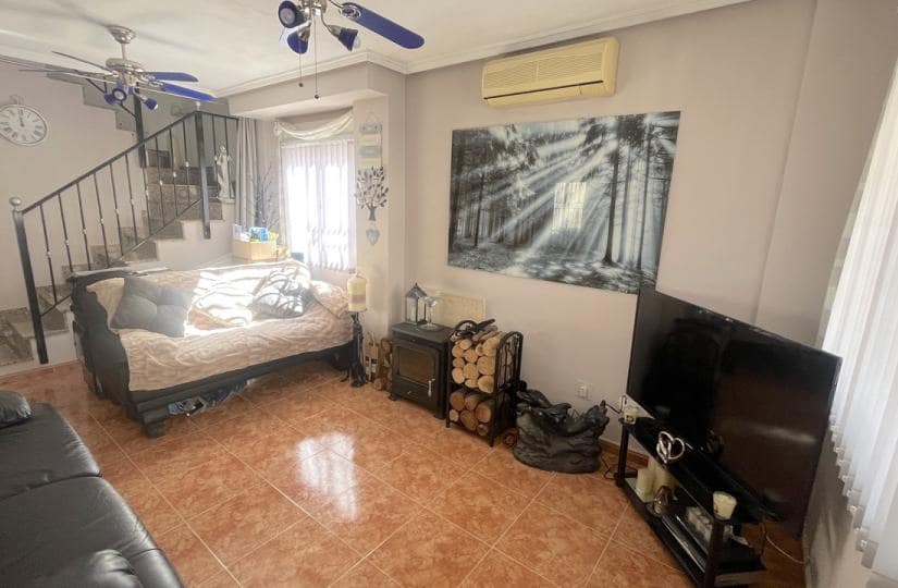 2 Zimmer Haus zu verkaufen in Algorfa mit Pool Garage - 159.995 € (Ref: 9420355)