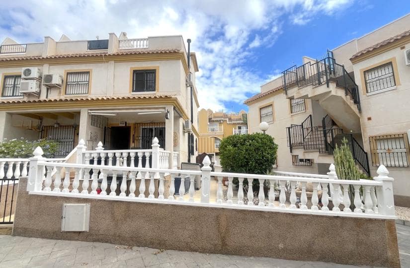 2 Zimmer Haus zu verkaufen in Algorfa mit Pool Garage - 159.995 € (Ref: 9420355)