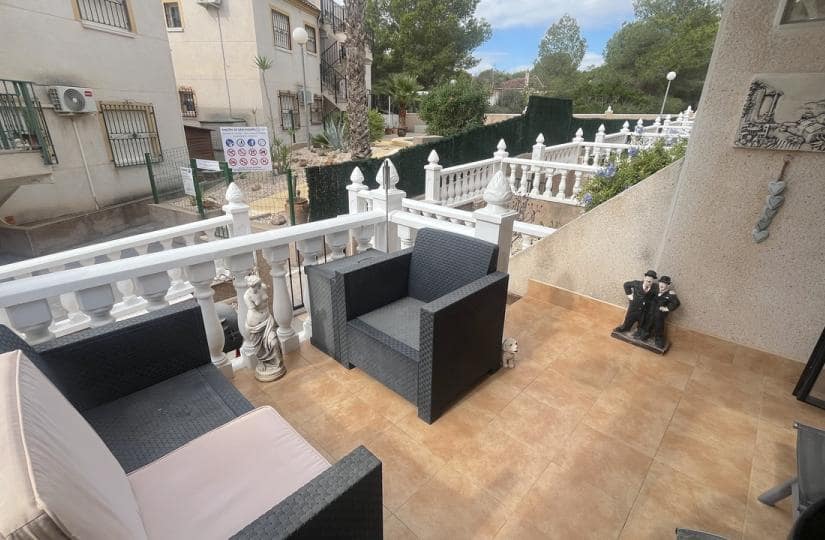 2 Zimmer Haus zu verkaufen in Algorfa mit Pool Garage - 159.995 € (Ref: 9420355)