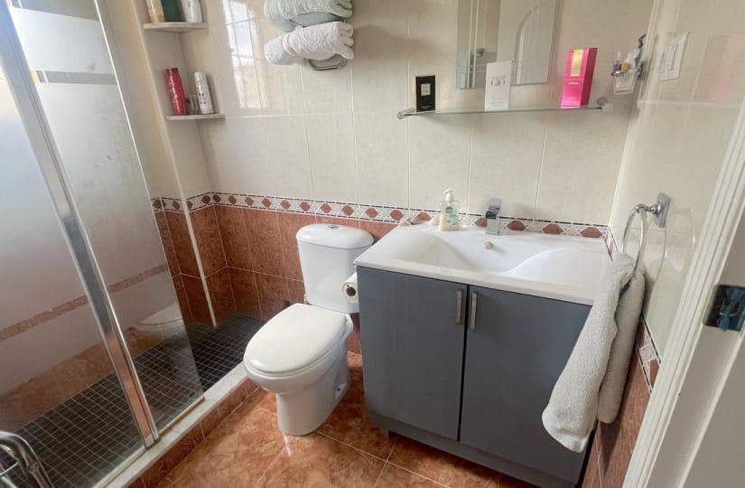 2 Zimmer Haus zu verkaufen in Algorfa mit Pool Garage - 159.995 € (Ref: 9420355)