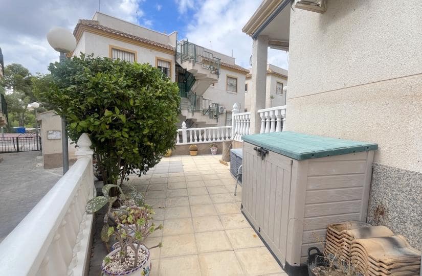 2 Zimmer Haus zu verkaufen in Algorfa mit Pool Garage - 159.995 € (Ref: 9420355)