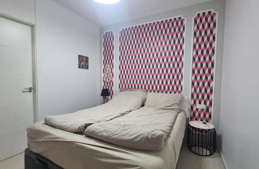 3 soverom Kjedet enebolig til salgs i Ciudad Quesada med svømmebasseng garasje - € 340 000 (Ref: 9420356)