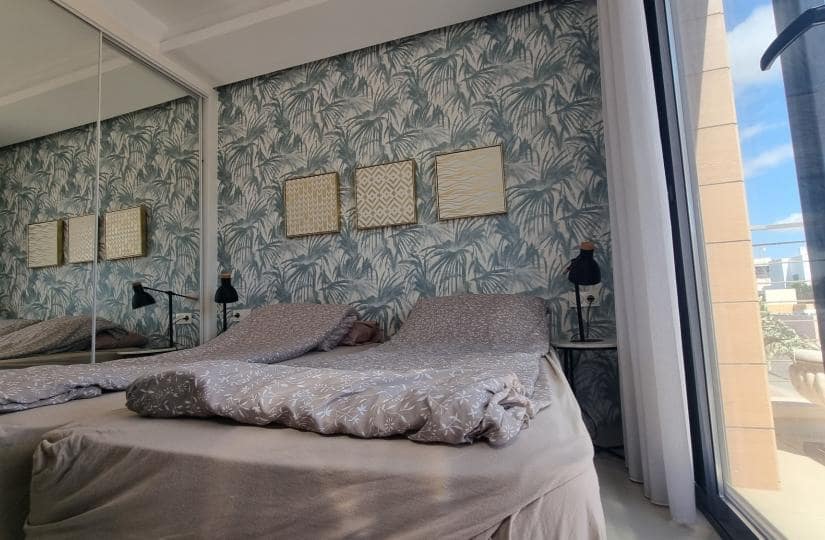 3 soverom Kjedet enebolig til salgs i Ciudad Quesada med svømmebasseng garasje - € 340 000 (Ref: 9420356)