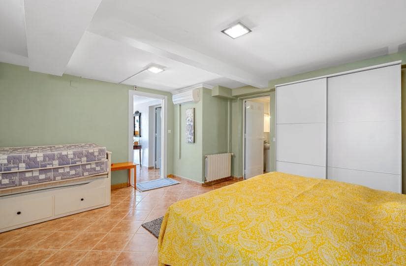 3 soveværelse Villa til salg i Ciudad Quesada med swimmingpool garage - € 460.000 (Ref: 9420357)