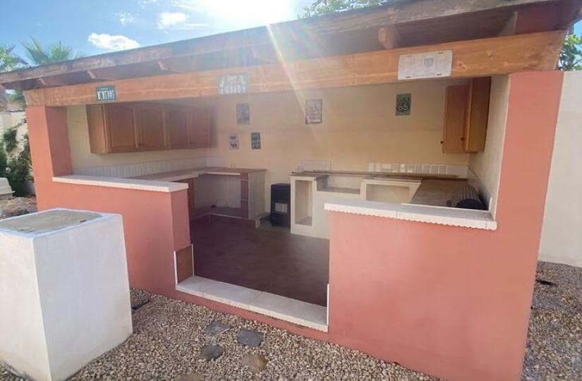 3 bedroom Finca/Country House for sale in Catral with pool garage - € 285,000 (Ref: 9420362)