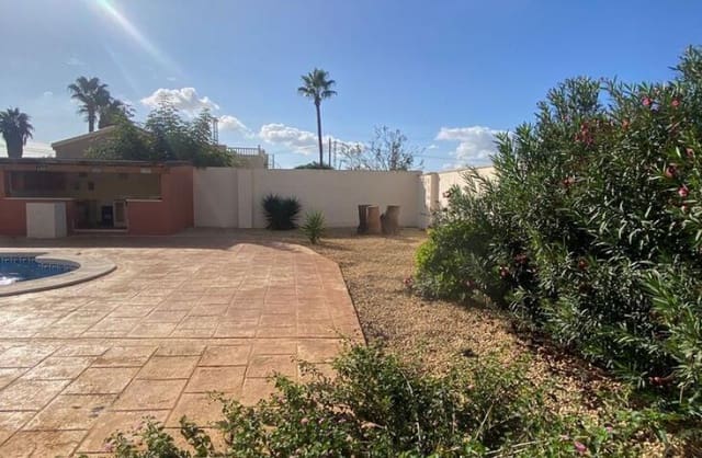 3 sovrum Finca/Hus på landet till salu i Catral med pool garage - 285 000 € (Ref: 9420362)