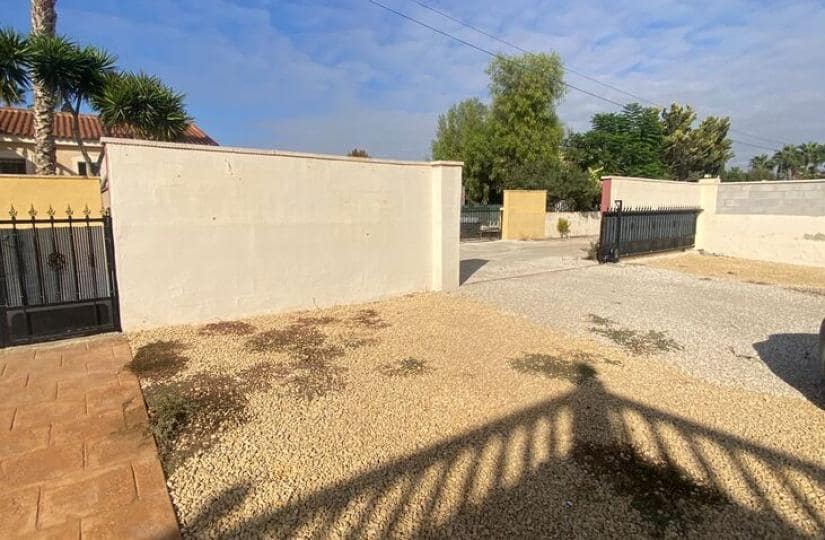 3 bedroom Finca/Country House for sale in Catral with pool garage - € 285,000 (Ref: 9420362)