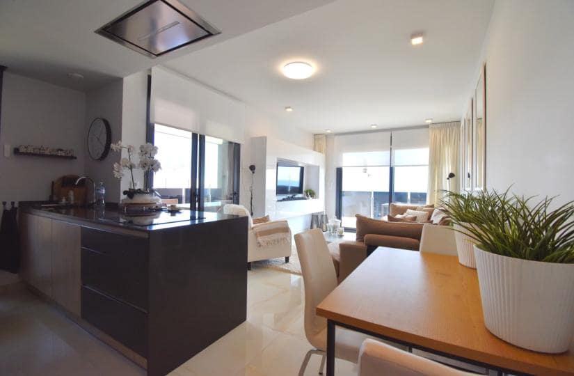 3 bedroom Apartment for sale in Playa Flamenca with pool garage - € 475,000 (Ref: 9420364)