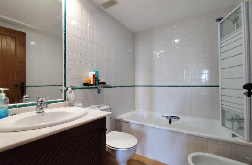 2 bedroom Penthouse for sale in Orihuela Costa with pool garage - € 299,900 (Ref: 9420365)