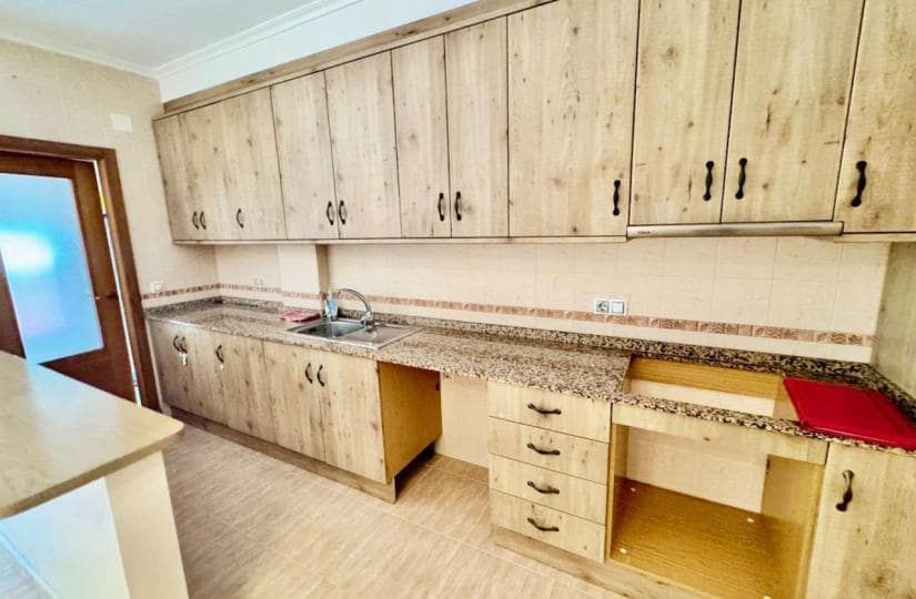 3 makuuhuone Huoneisto myytävänä paikassa Formentera del Segura mukana 
autotalli - 159 000 € (Ref: 9420367)