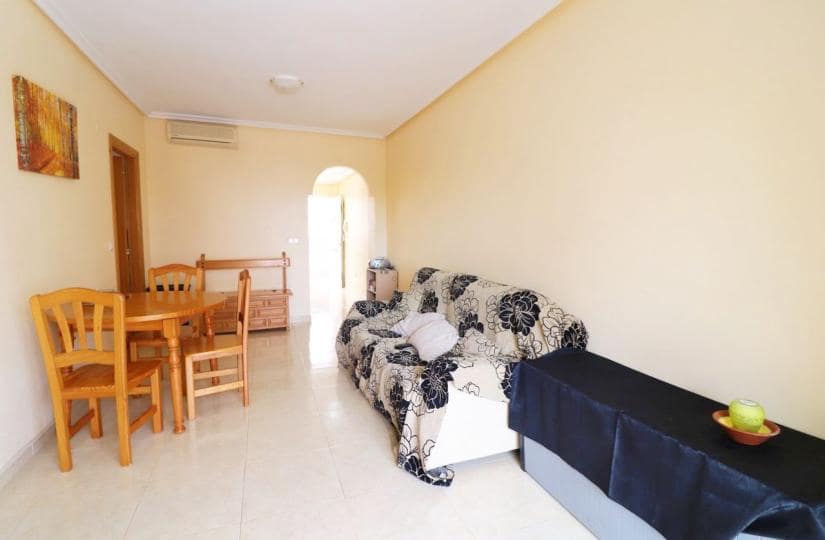 2 bedroom Apartment for sale in Guardamar del Segura with pool garage - € 149,950 (Ref: 9420369)