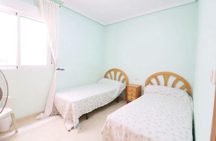 2 bedroom Apartment for sale in Guardamar del Segura with pool garage - € 149,950 (Ref: 9420369)