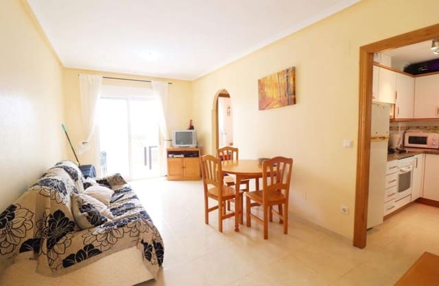 2 bedroom Apartment for sale in Puerto Deportivo, Guardamar del Segura with pool garage - € 149,950 (Ref: 9420369)