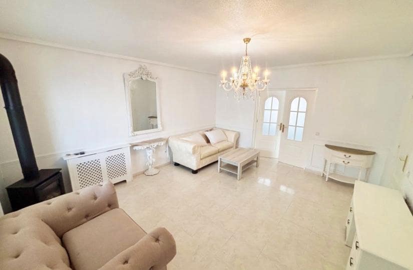 Casa de 2 habitaciones en Monte Azul en venta con piscina - 189.995 € (Ref: 9420373)