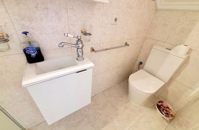 2 Zimmer Haus zu verkaufen in Monte Azul, Benijófar mit Pool - 189.995 € (Ref: 9420373)