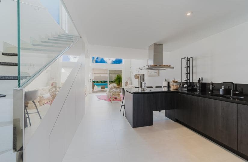 Pareado de 3 habitaciones en Algorfa en venta con piscina garaje - 525.000 € (Ref: 9420374)