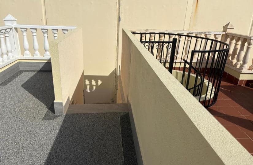 2 soverom Bungalow til salgs i Algorfa med svømmebasseng garasje - € 150 000 (Ref: 9420378)