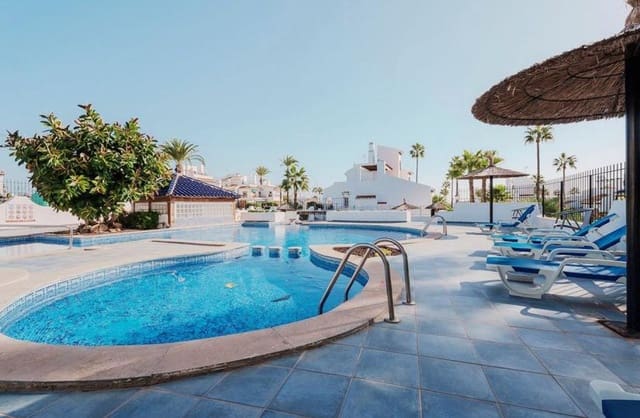 3 camera da letto Appartamento in vendita in Las Filipinas con piscina - 319.000 € (Rif: 9420380)