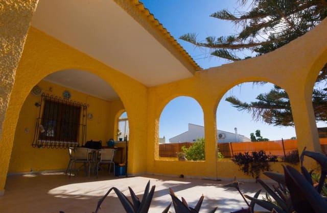 2 sovrum Villa till salu i El Chaparral, Torrevieja med garage - 275 000 € (Ref: 9420381)