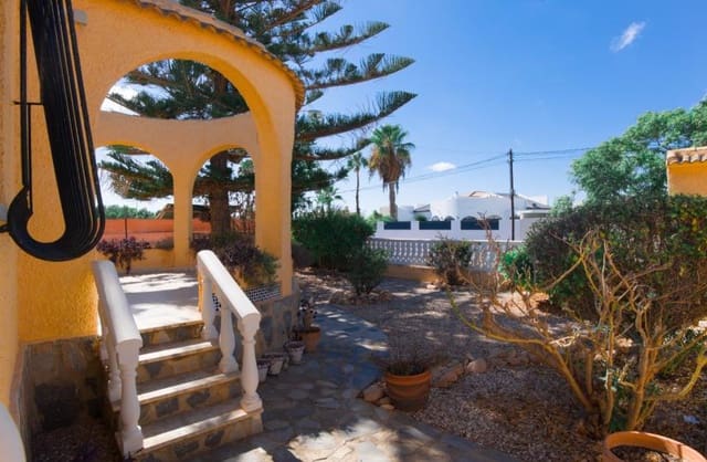 2 sovrum Villa till salu i El Chaparral, Torrevieja med garage - 275 000 € (Ref: 9420381)