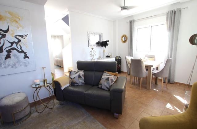 3 soveværelse Villa til salg i El Raso, Guardamar del Segura med garage - € 325.000 (Ref: 9420383)