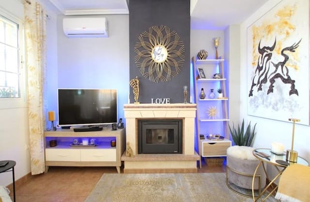 3 soveværelse Villa til salg i El Raso, Guardamar del Segura med garage - € 325.000 (Ref: 9420383)