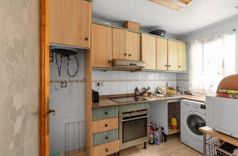 3 sovrum Lägenhet till salu i Torrevieja - 160 000 € (Ref: 9420384)