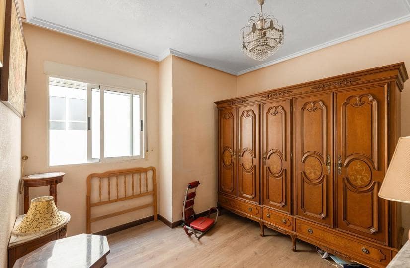 3 sovrum Lägenhet till salu i Torrevieja - 160 000 € (Ref: 9420384)