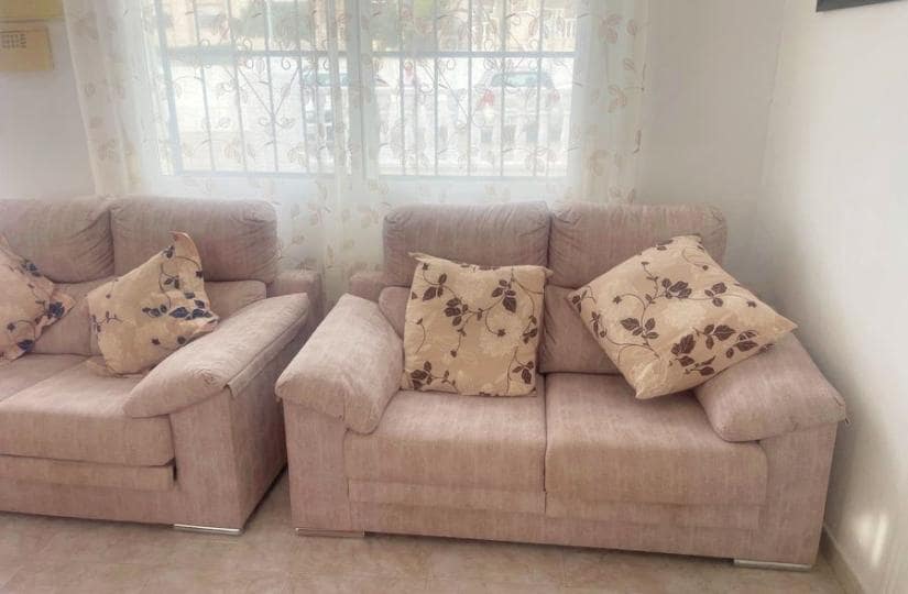 3 soverom Kjedet enebolig til salgs i Ciudad Quesada med svømmebasseng - € 190 000 (Ref: 9420387)