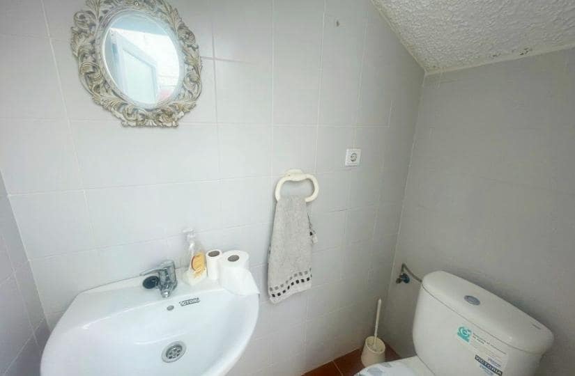 3 soverom Kjedet enebolig til salgs i Ciudad Quesada med svømmebasseng - € 190 000 (Ref: 9420387)