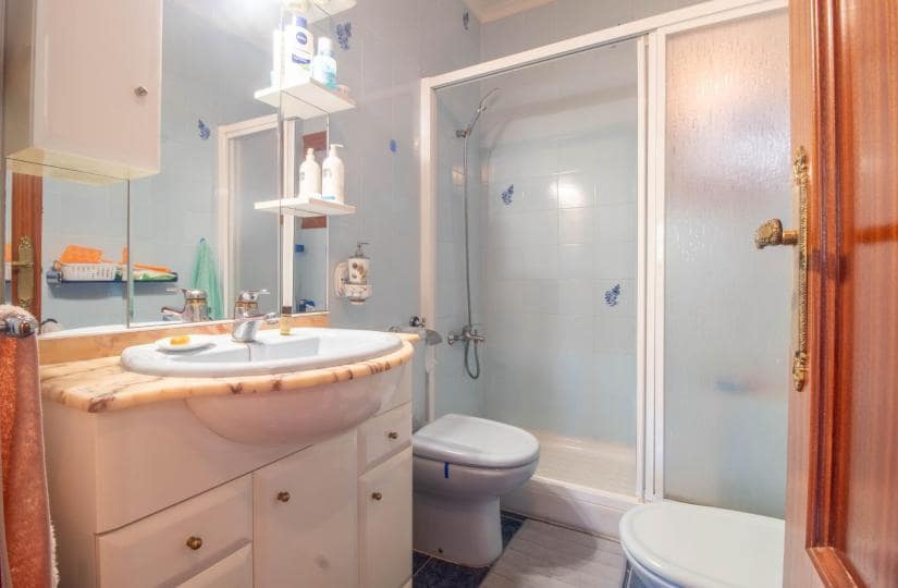 4 bedroom Townhouse for sale in Torrevieja with garage - € 249,900 (Ref: 9420388)