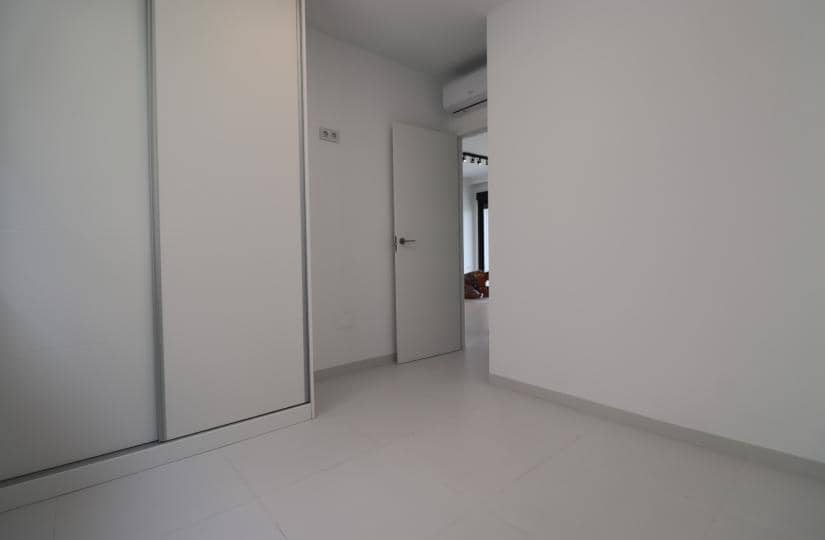 2 bedroom Apartment for rent in San Miguel de Salinas with pool garage - € 895 (Ref: 9420391)