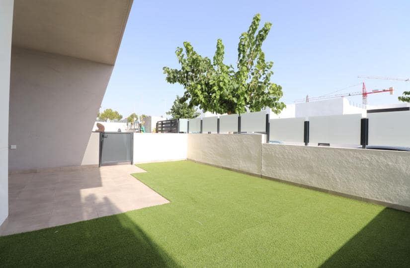 2 bedroom Apartment for rent in San Miguel de Salinas with pool garage - € 895 (Ref: 9420391)