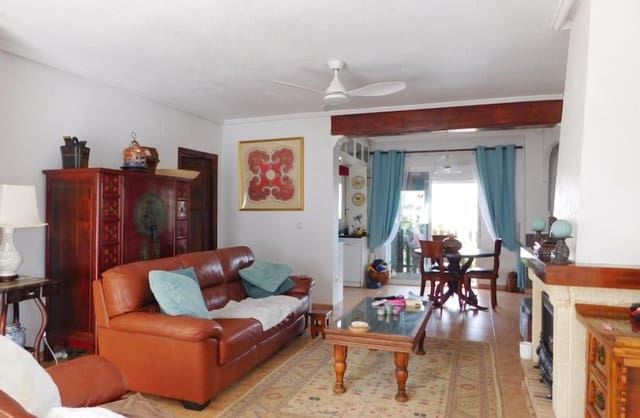 3 bedroom Villa for sale in San Miguel de Salinas with pool garage - € 270,000 (Ref: 9420392)