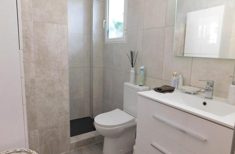 3 bedroom Villa for sale in San Miguel de Salinas with pool garage - € 270,000 (Ref: 9420392)