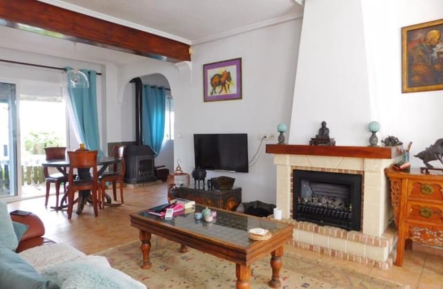 3 bedroom Villa for sale in San Miguel de Salinas with pool garage - € 270,000 (Ref: 9420392)