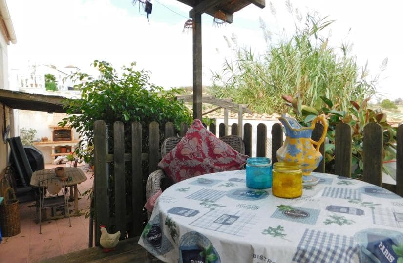 3 bedroom Villa for sale in San Miguel de Salinas with pool garage - € 270,000 (Ref: 9420392)