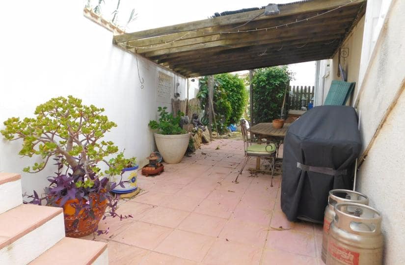 3 bedroom Villa for sale in San Miguel de Salinas with pool garage - € 270,000 (Ref: 9420392)