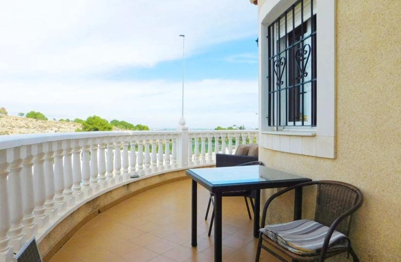 3 bedroom Villa for sale in Bigastro with pool garage - € 280,000 (Ref: 9420393)