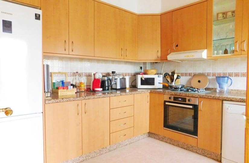 3 bedroom Villa for sale in Bigastro with pool garage - € 280,000 (Ref: 9420393)