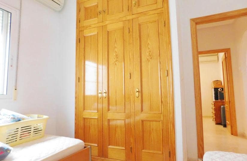 3 bedroom Villa for sale in Bigastro with pool garage - € 280,000 (Ref: 9420393)