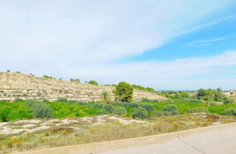 3 bedroom Villa for sale in Bigastro with pool garage - € 280,000 (Ref: 9420393)