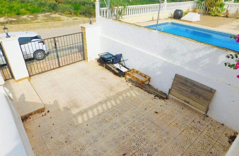 3 bedroom Villa for sale in Bigastro with pool garage - € 280,000 (Ref: 9420393)