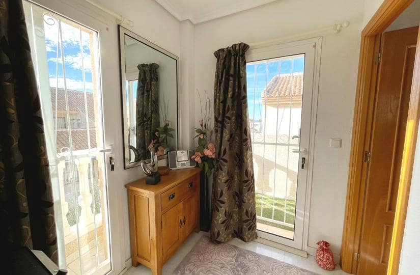 3 bedroom Villa for sale in Ciudad Quesada with pool garage - € 230,000 (Ref: 9420394)