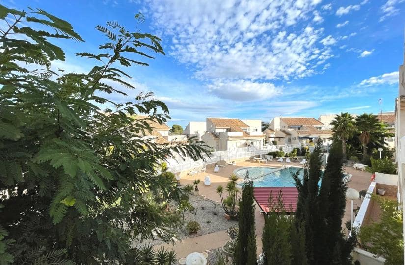 3 bedroom Villa for sale in Ciudad Quesada with pool garage - € 230,000 (Ref: 9420394)