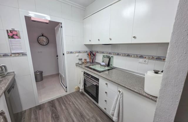 2 makuuhuone Huoneisto myytävänä paikassa Vistabella, Orihuela mukana uima-altaan 
autotalli - 135 000 € (Ref: 9420395)