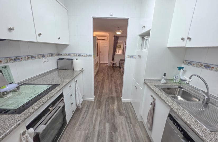 2 bedroom Apartment for sale in Vistabella with pool garage - € 135,000 (Ref: 9420395)